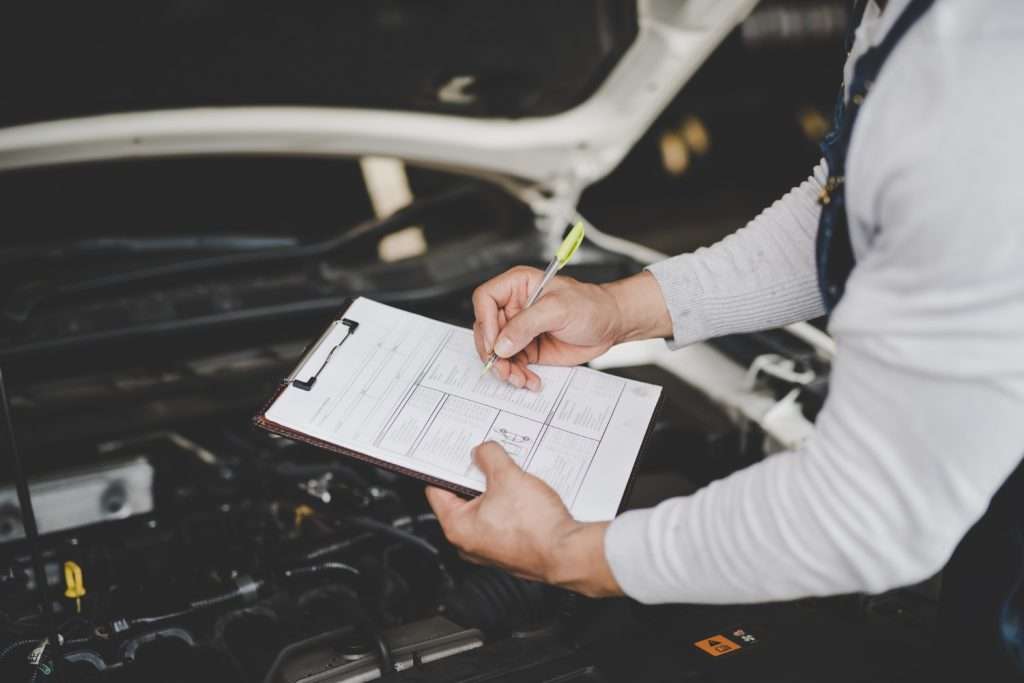 Valor venal y valor de mercado qué significan y cómo afectan en un informe pericial - Perita Tu Coche