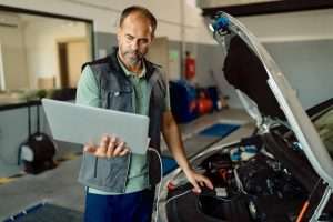 Errores mecánicos y estructurales más habituales en un peritaje de coches